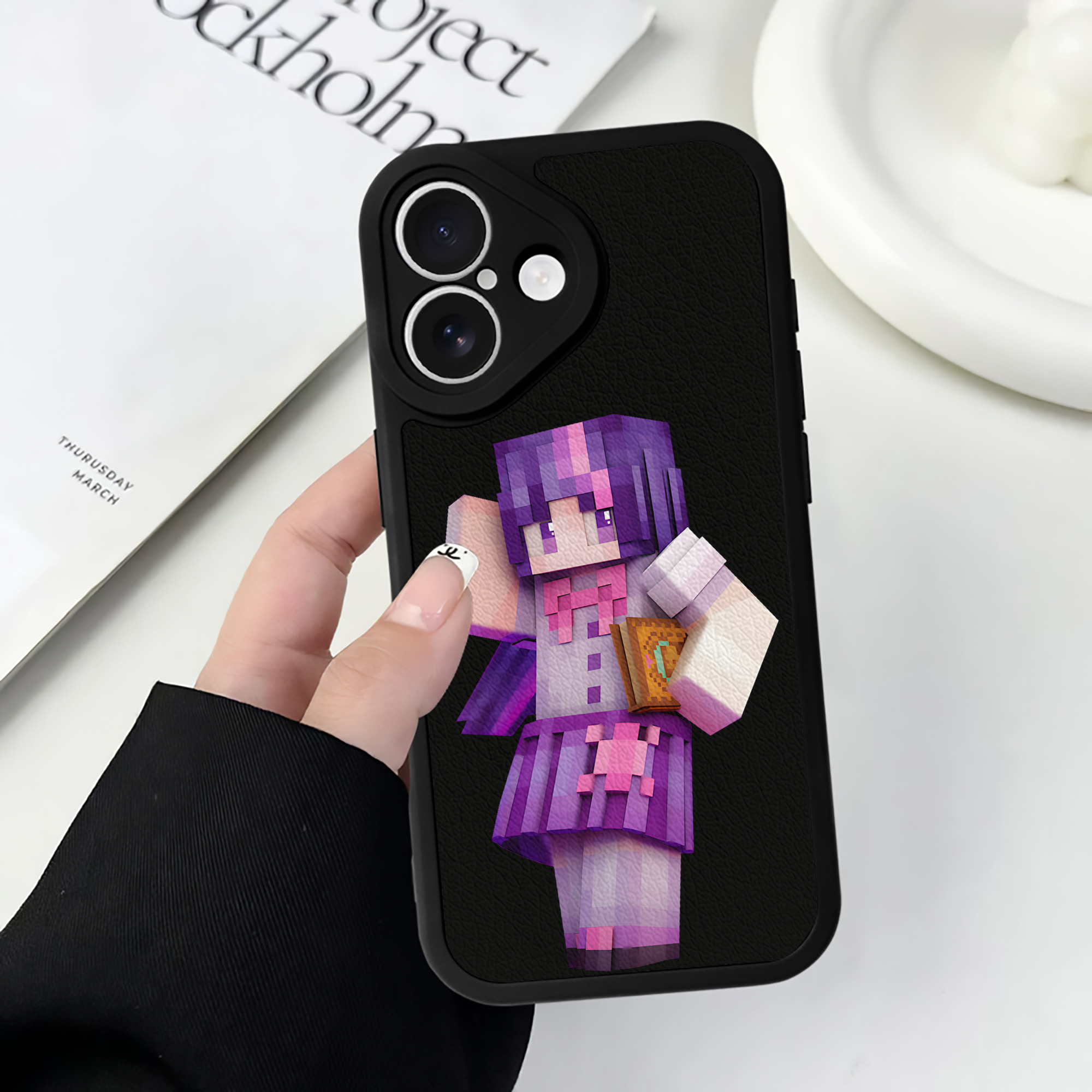 （画像用） マインクラフト ブロックの世界 Minecraft MC Block world 【iPhone 16シリーズ対応】シリコンスマホケース（レザー調） 材質：シリコン